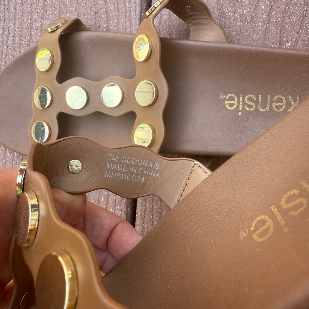 Kensie Brown and Gold Women's Sandals - Picture 4 of 4